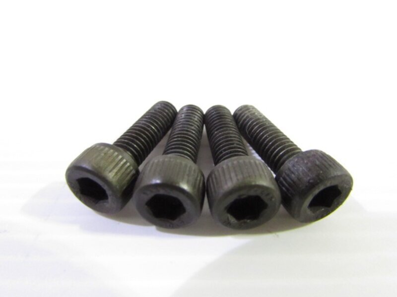 XJR1300 RP03J 大人気!! ヨシムラ制 マグネシウム ポイントカバー 破損なし エンジンカバー 検※ RP17J RP01J XJR1200 XJR1200R 160U09