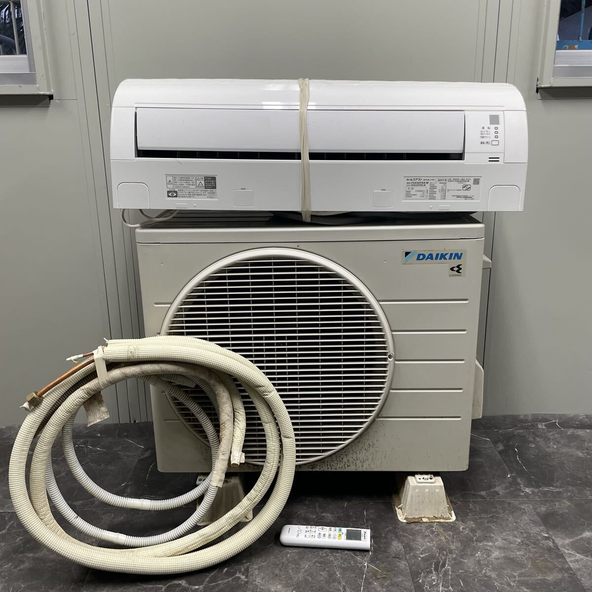 ★ ルームエアコン 室內(nèi)機(jī) 室內(nèi)ユニット F223ATES-W 2023年制 C048643 室外機(jī) DAIKIN ダイキン室外ユニット R223AES C035441 狀態(tài)寫真參照