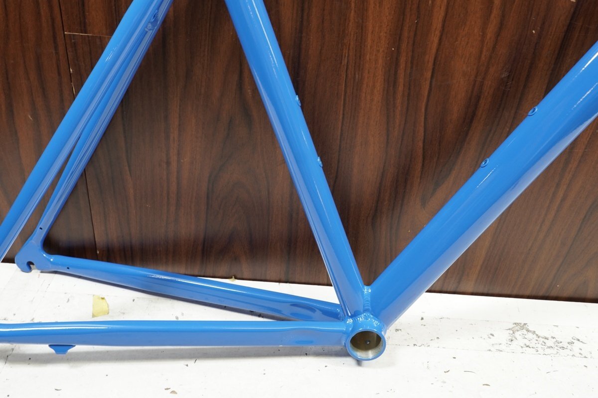 □TNI ティーエヌアイ ロゴなし マット仕上げ アルミフレーム 700c サイズ51 未使用品 傷あり_画像9