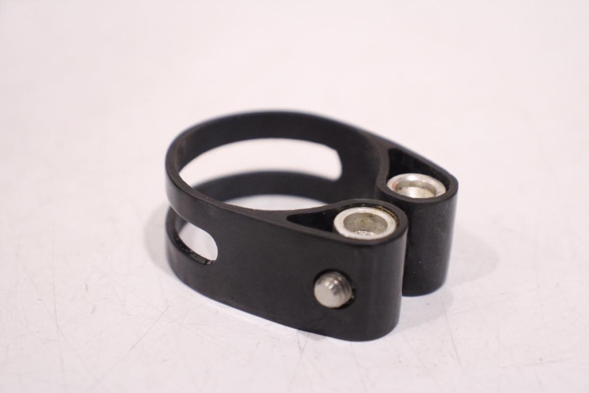 ☆ノンブランド カーボンシートクランプ Φ31.8mm 美品