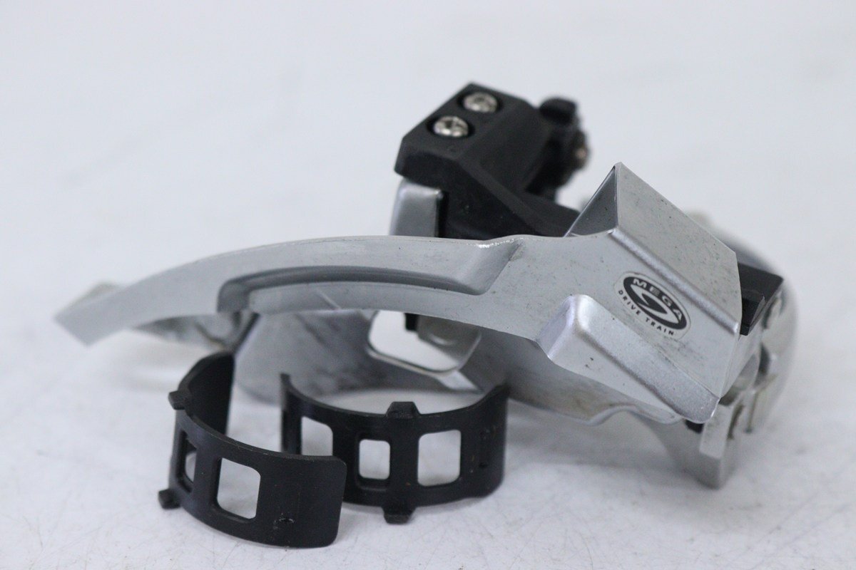 ★SHIMANO シマノ FD-M590 DEORE 63-66° 3s フロントディレイラーφ34.9mm