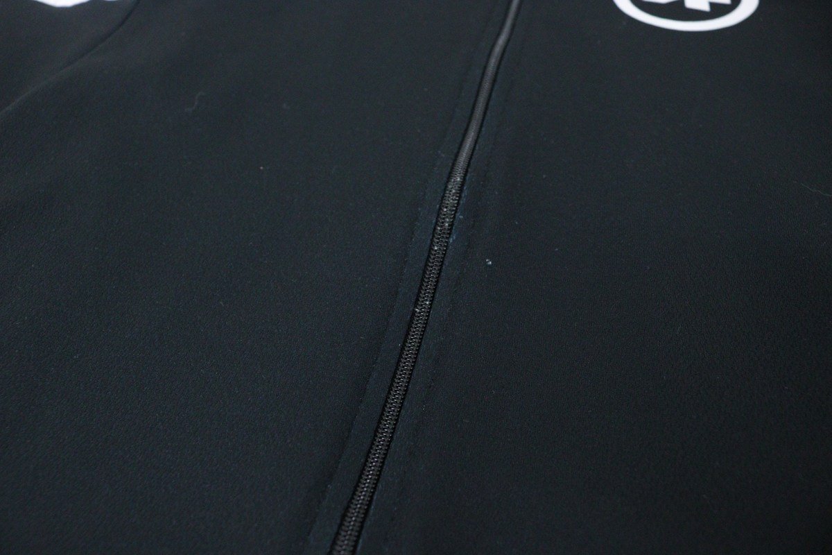 ▽assos アソス MANGUSSTA 半袖ジャージ Mサイズ_画像5