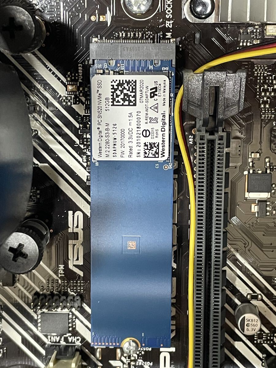 AMD Ryzen 5 5600G メモリー8MB RAM