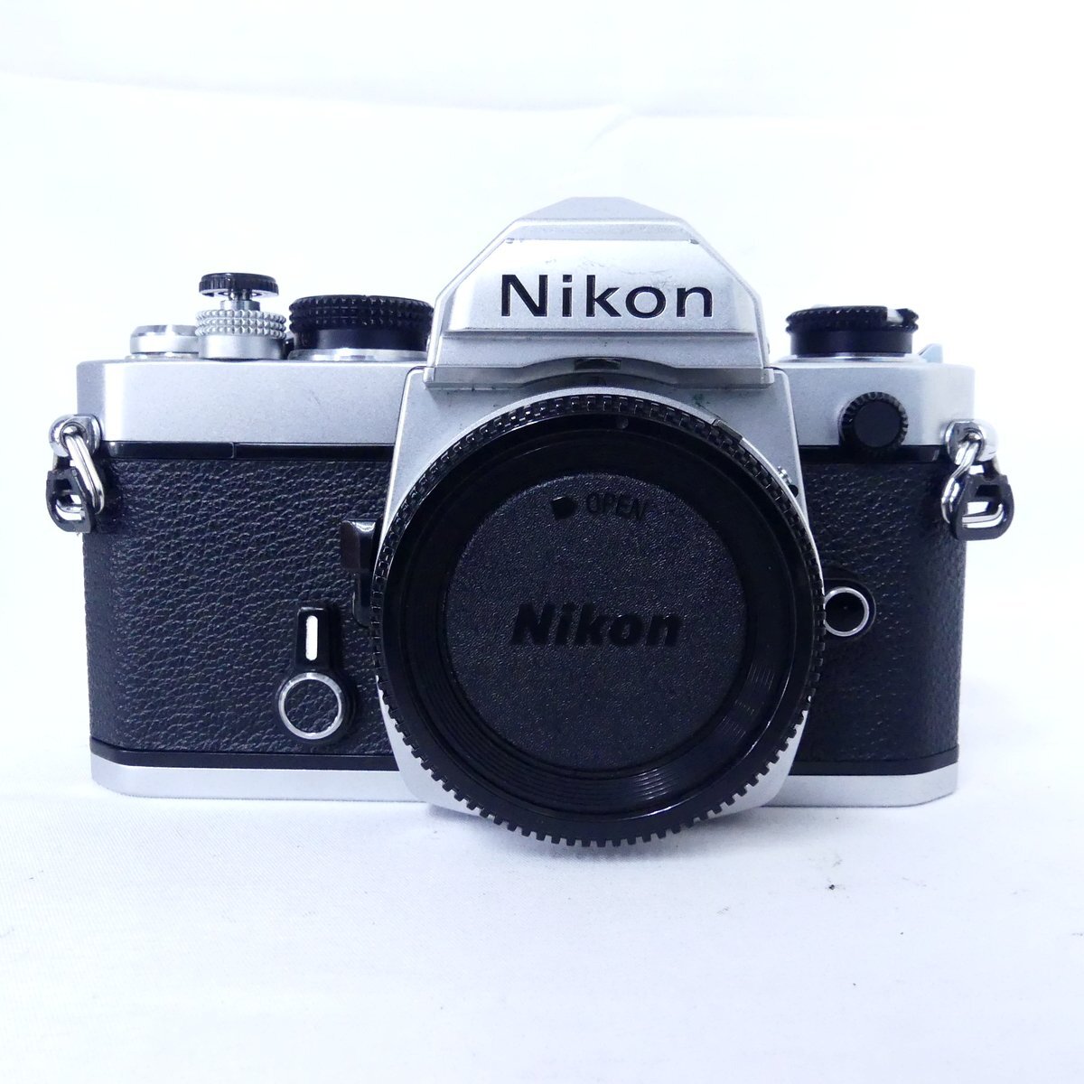 Nikon ニコン FM シルバー カメラボディ フィルムカメラ 空シャッターOK USED /2509C