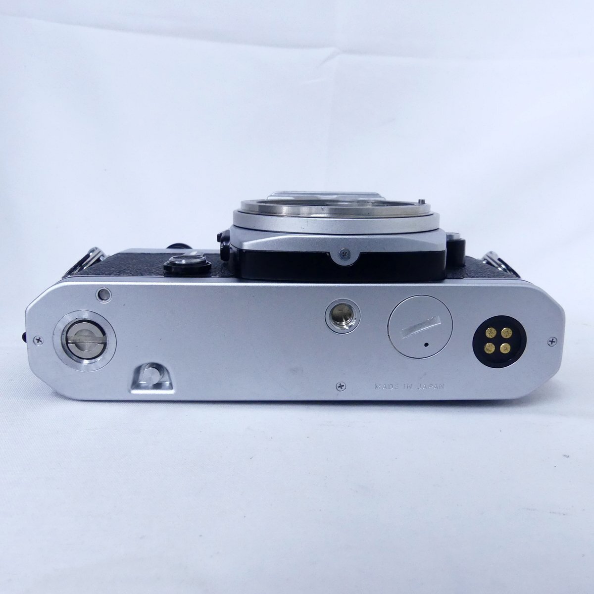 Nikon ニコン FE シルバー カメラボディ フィルムカメラ 通電、空シャッターOK USED /2509C