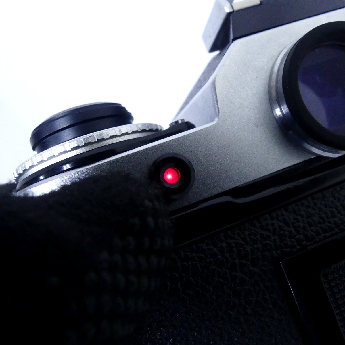 Nikon ニコン FE シルバー カメラボディ フィルムカメラ 通電、空シャッターOK USED /2509C