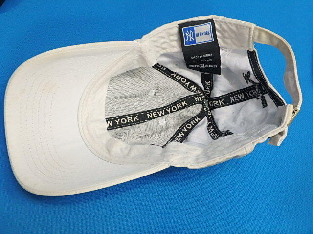 nk15-25-0912-2　難あり NY ニューヨーク ヤンキース　NEW YORK Yankees キャップ 白 ホワイト 帽子 中古_画像7