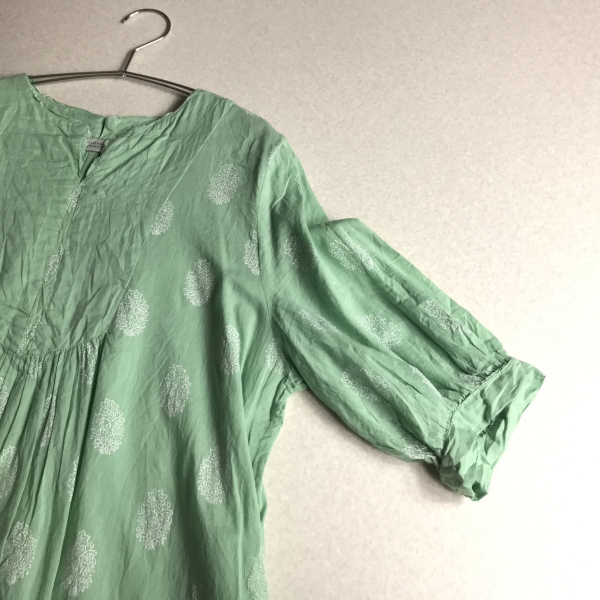 ○ Afternoontea wordrobe ギャザー　切り替え　ワンピース　橫幅ゆったり　體型カバー