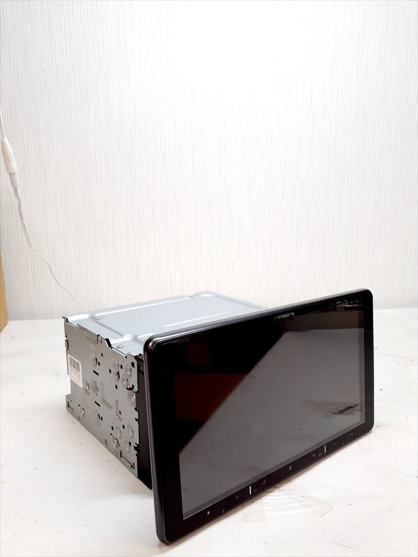 【b04】パイオニア　パイオニア　Pioneer　カロッツェリア　carrozzeria　カーナビ　楽ナビ　AVIC-RF720　地図データ2022年11月版