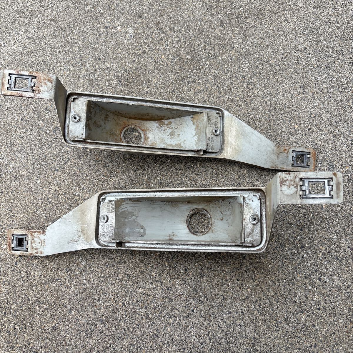 KE70 AE70 TE71 предыдущий период Corolla sedan оригинальный угловая фара левый и правый в комплекте трещин нет подлинная вещь старый машина AE86 бампер указатель поворота рама. с дополнением