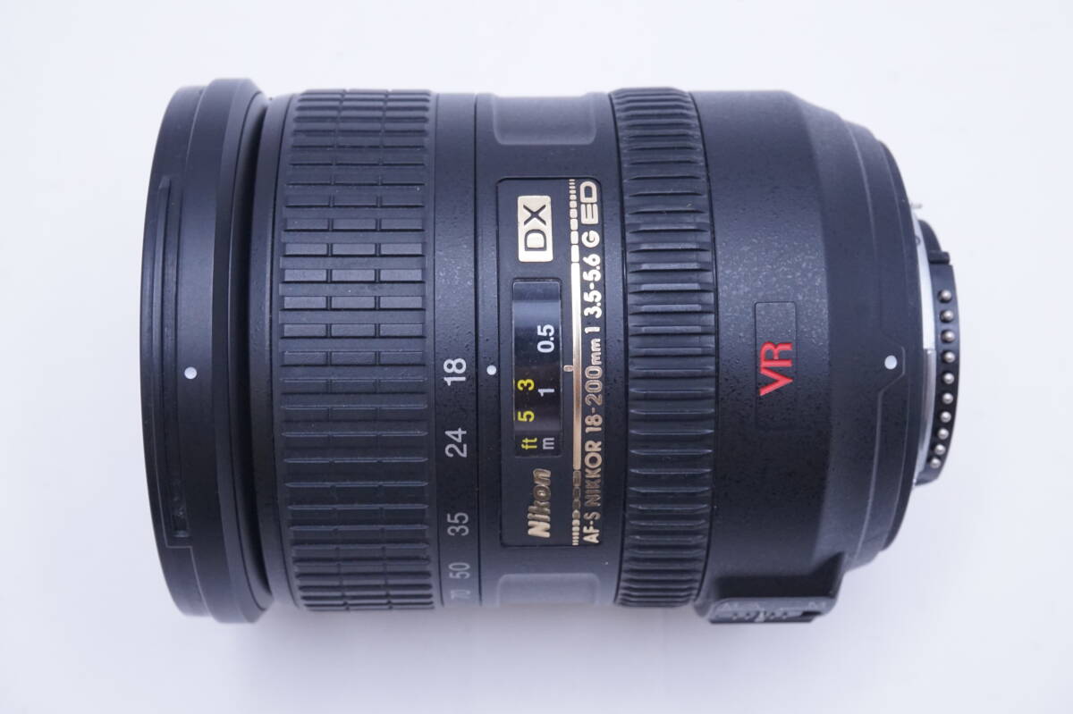 ☆Nikon ニコン AF-S DX NIKKOR 18-200mm F3.5-5.6 G ED VR (フィルター付) 訳あり