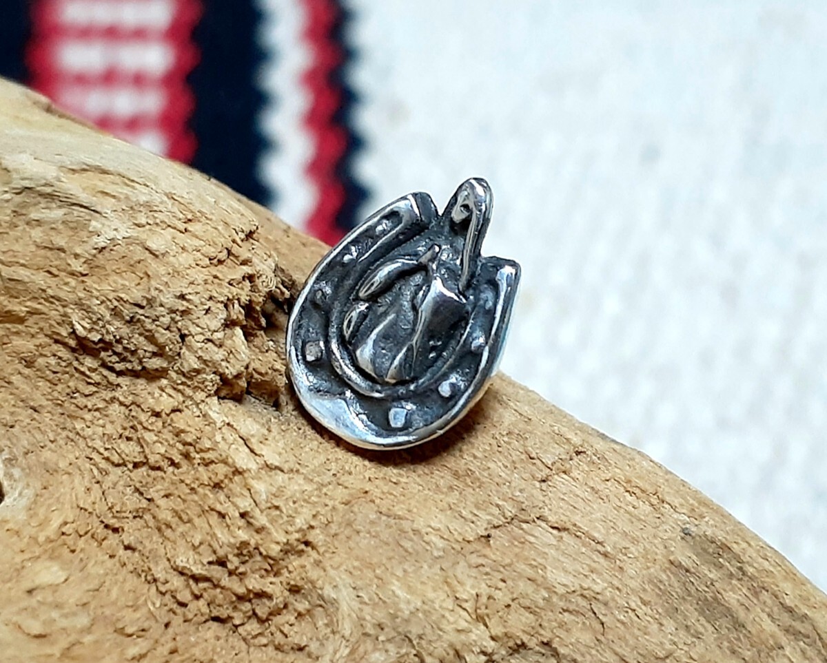 グアダルーペ&ホースシューシンボリックなSilverピアス シルバー 925刻印_画像4