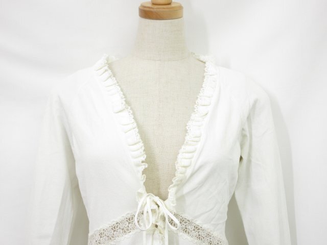 美品【エポカ EPOCA】KVB51-540-01 レースデザイン ハイゲージニットカーディガン ボレロ (レディース) size40 ホワイト系 ◇17LN6025◇_画像2