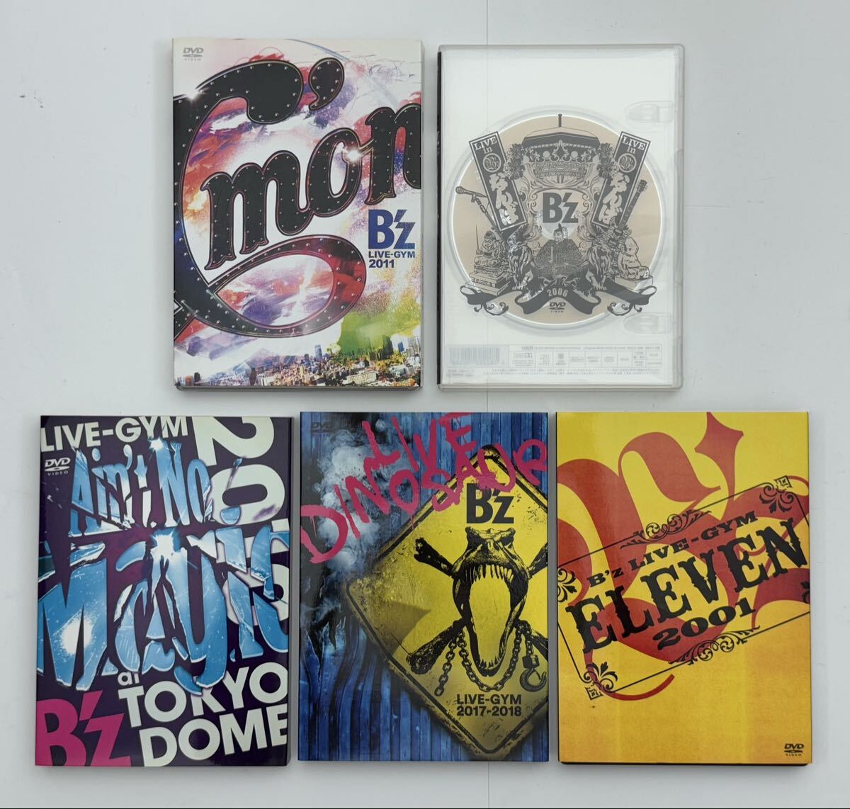 AZ-181 B'z CD DVD Blu-ray Tシャツ ライブツアー寫真集 等 色々 大量 まとめ ELEVEN2001 未開封有 松本孝弘 稲葉浩志 ベスト 他 