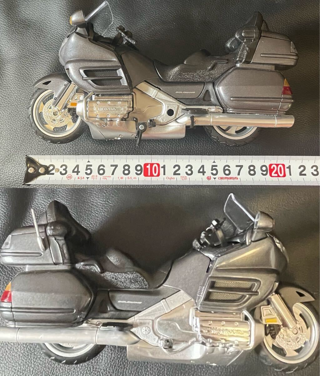 1/12スケール HONDA GOLDWING グレー ダイキャストバイク ミニカー オートバイ ホンダ 本田 ゴールドウィング NEWRAY ニューレイ 完成品_画像3