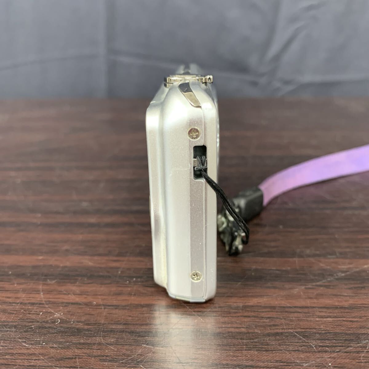 ●【売り切り】CASIO カシオ コンパクトデジタルカメラ EXILIM エクシリム EX-ZS27 シルバー 6× f=4.6-27.6mm 1:3.5-6.5 現(xiàn)狀品