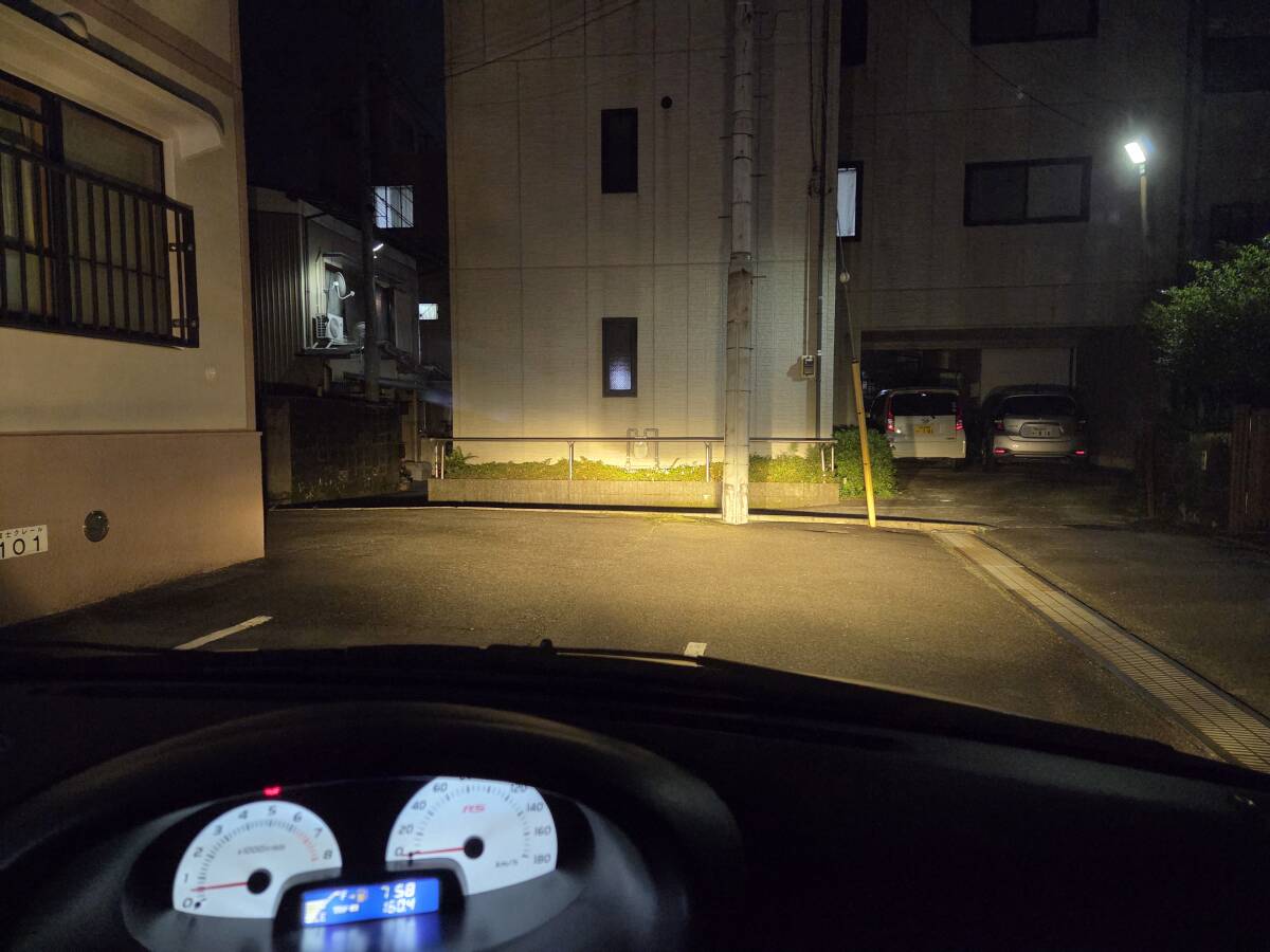 ¥2499引き旧車 AE86/マークⅡバン/ソアラ20,30系/ランクル70系LED/H4業界最強ハロゲン色34,500LM同品ヘッドライトH8/H11/HB4/H1 1年保証