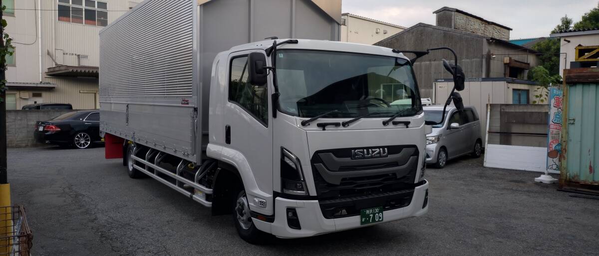 Isuzu с новой машины действующий Forward зеркало крепление, опора левый правый Isuzu с новой машины действующий Forward зеркало крепление, опора левый правый