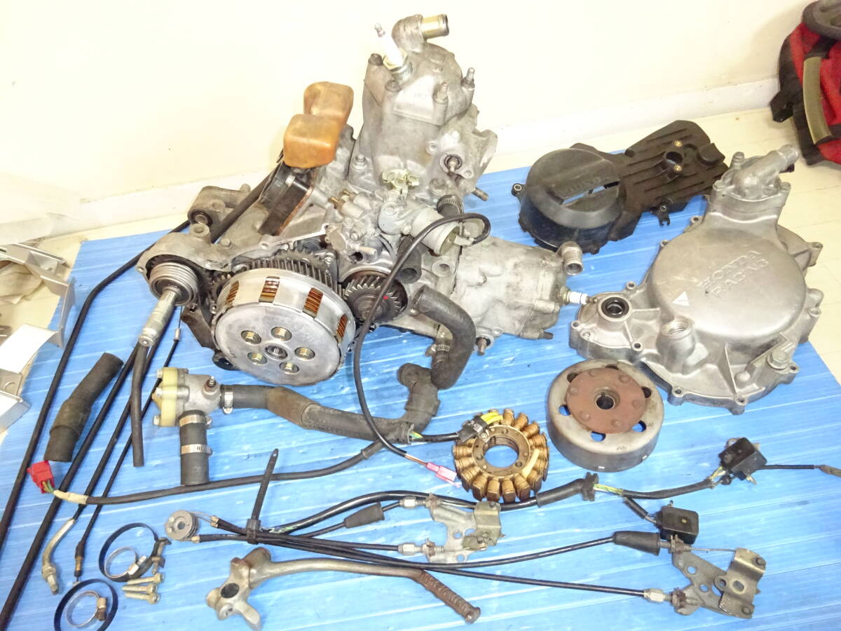 Σ(゜?゜)お寶出た!☆ホンダ NSR250R MC18 純正 エンジンセット 88 MC16 MC21 愛知県 HRC Jha シリンダー ピストン クランク 當(dāng)時物 絶版