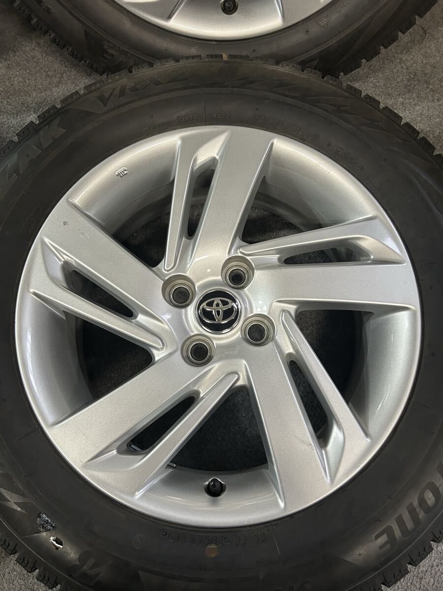 195/65R16 ブリヂストン/VRX2 2019年 トヨタ ライズ 純正 16インチ 6J +40 100 4H スタッドレス ダイハツ ロッキー 流用 4本_画像2