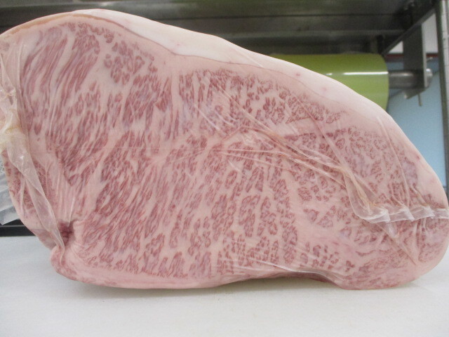 ブランド牛 チルド 黒毛和牛 サーロイン レア ヒレ下 5000g A5 國(guó)産 ブロック ローストビーフ ステーキ 焼肉 カルビ すき焼 リブ たたき