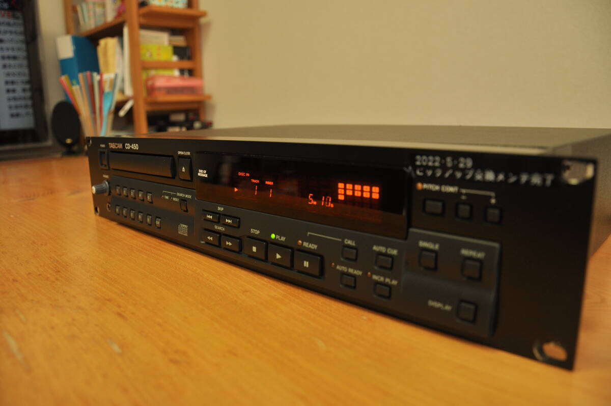 □■　TASCAM CD-450　元箱、取説、リモコン付き　完動(dòng)品　ピックアップ交換済み　小傷あり　■□
