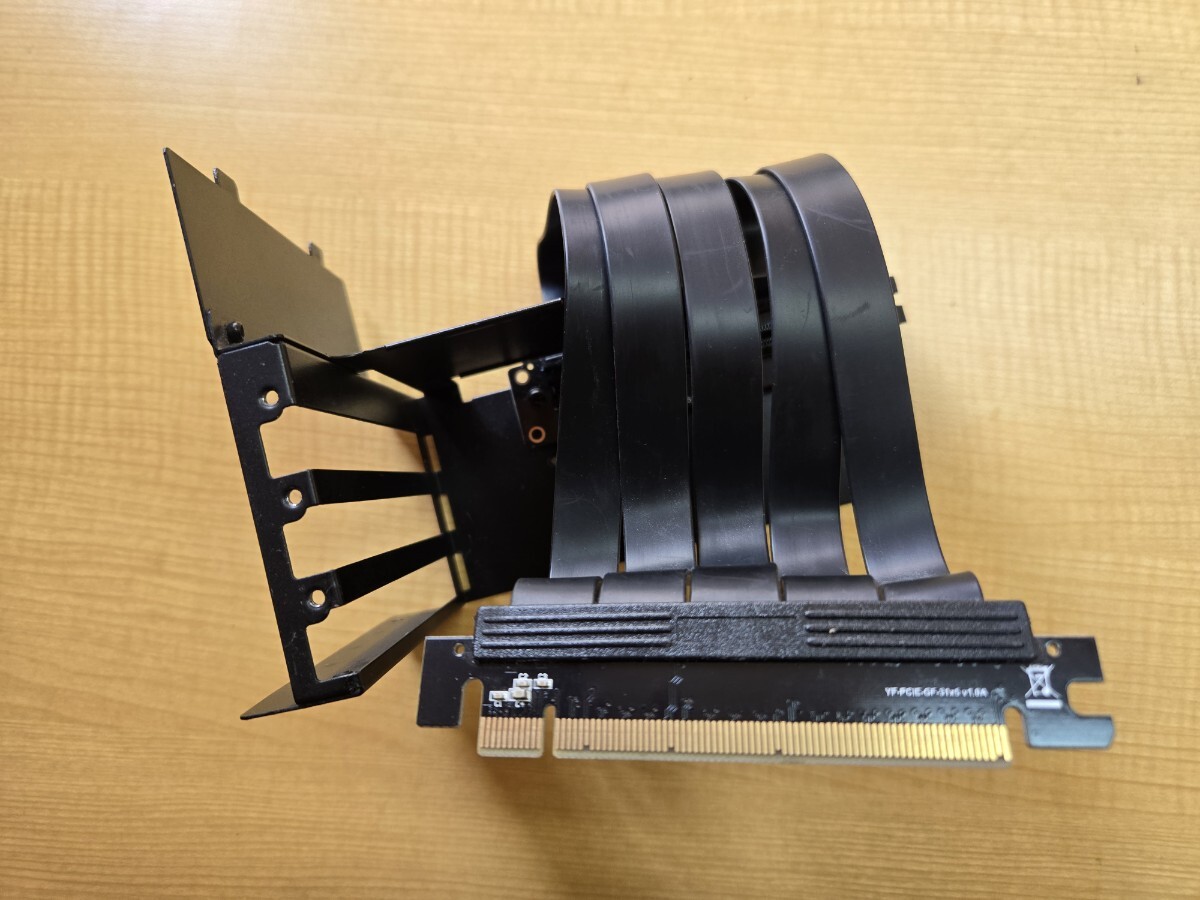 PCIE ライザーケーブル　中古