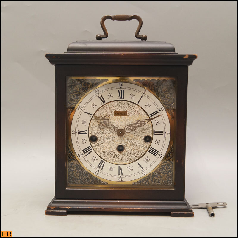 1770-キンツレー◆置時計 563B/01 ゼンマイ式 ドイツ製 アナログ KIENZLE アンティーク レトロ_画像1
