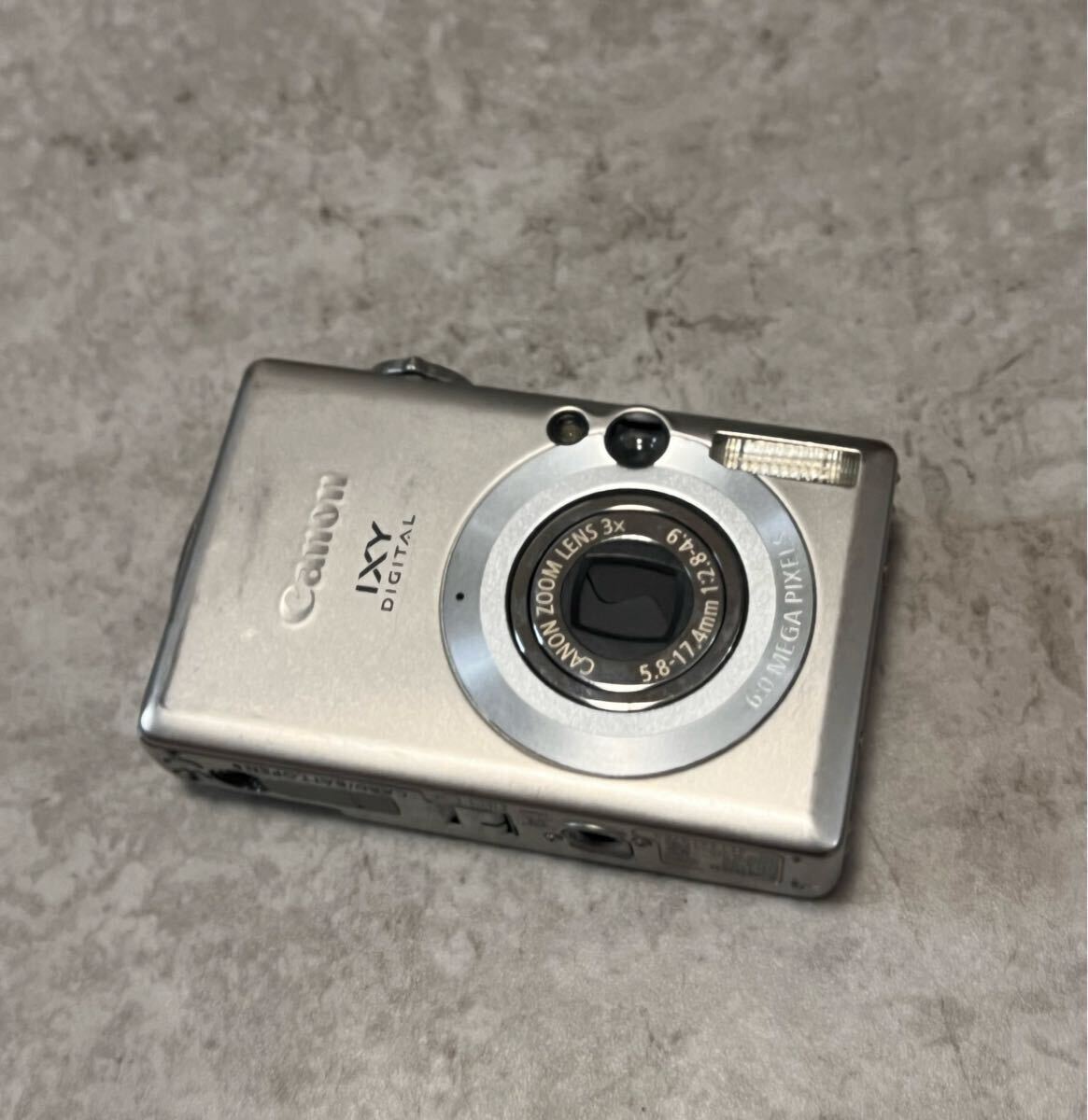Canon キャノン IXY カメラ DIGITAL 70 コンパクトデジタルカメラ コンデジ シルバー