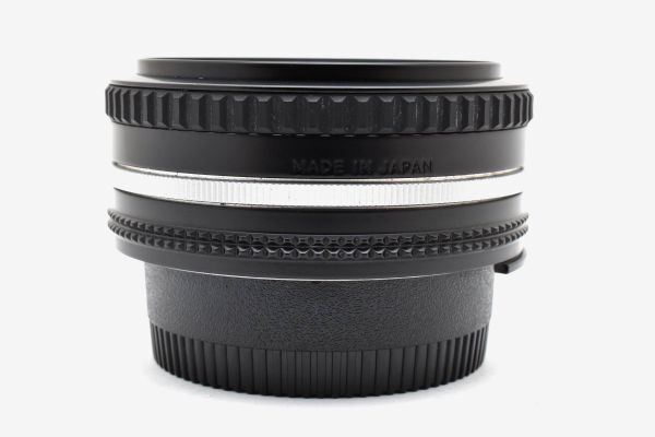 [美品]ニコン Nikon Ai-s NIKKOR 50mm f/1.8 マニュアルフォーカス Pancake レンズ 2597862