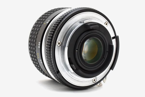[美品]ニコン Nikon Ai NIKKOR 28mm f/2.8 マニュアルフォーカス 広角 レンズ 2597866