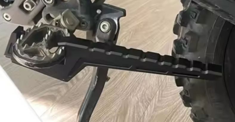 KTM 690 SMC SMC-R 690 ENDURO R 2007-2024 延長 パッセンジャー フットペグ エクステンション CNCアルミ ペグアクセサリー_画像1