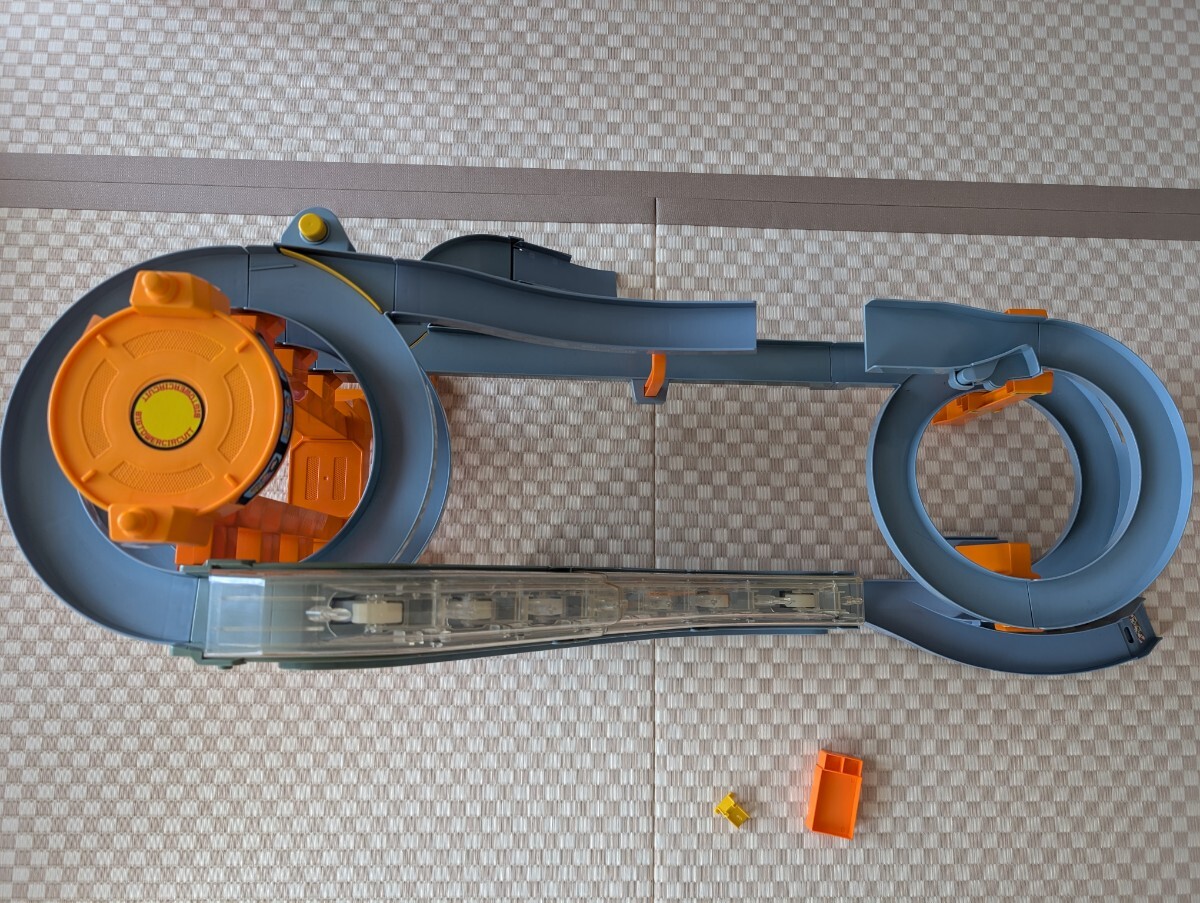 トミカびゅんびゅんタワーサーキット_画像3