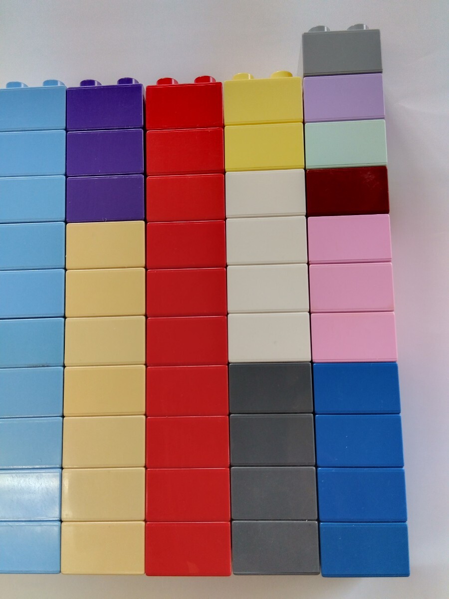 レゴデュプロ 　基本ブロック　　2×2-99個+麦わら4個、2×3-12個　色いろいろ　計115個セット_画像4