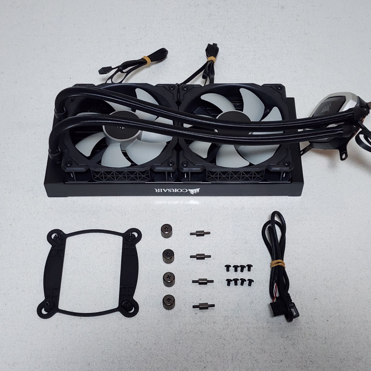 CORSAIR H100i PRO RGB(CW-9060033-WW) 240mm 簡易水冷型CPU