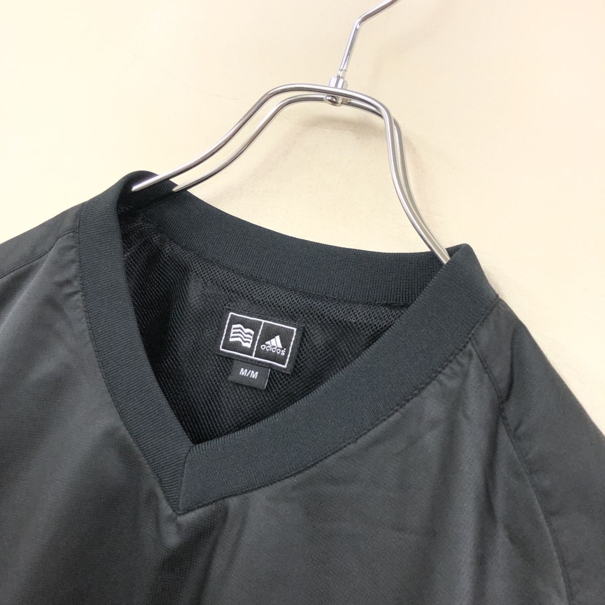 2K1984-Q-N◆良品◆adidas アディダス プルオーバージャケット ウィンドブレーカー ロゴ刺繍◆size M 黒 ブラック ポリエステル100_画像5