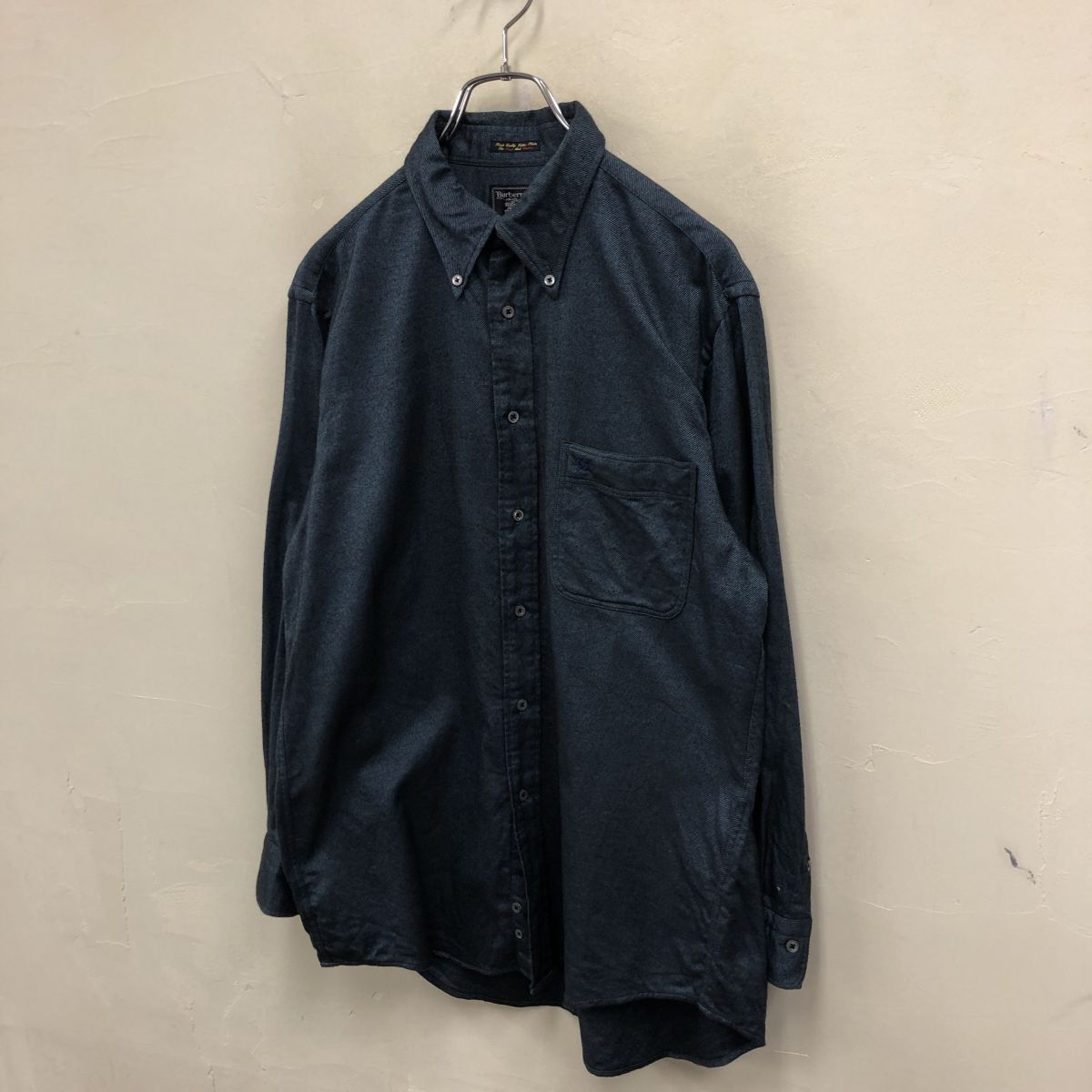 2K2717-G◆ Burberrys バーバリー ボタンダウンシャツ 起毛生地 ポケット ワンポイントロゴ 長袖 ラウンドヘム ◆ sizeL ネイビー 綿_画像5