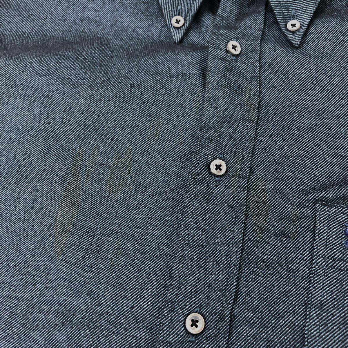 2K2717-G◆ Burberrys バーバリー ボタンダウンシャツ 起毛生地 ポケット ワンポイントロゴ 長袖 ラウンドヘム ◆ sizeL ネイビー 綿_画像10