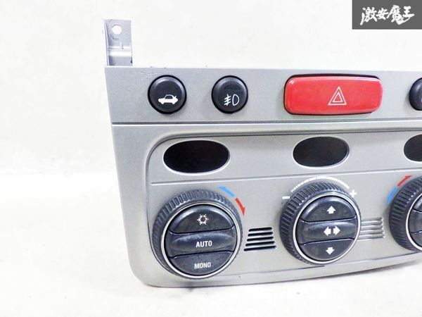 【破損無し！】アルファロメオ純正 937AB アルファロメオ147 エアコンスイッチパネル A/Cスイッチパネル 内装 01560513730 棚2F23_画像2