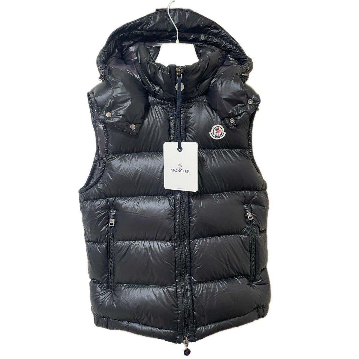 未使用 MONCLER BORMES GILET 5 ブラック ダウンベスト モンクレール フード ダウン ベスト ジャケット モンクレールジャパン 黒_画像1