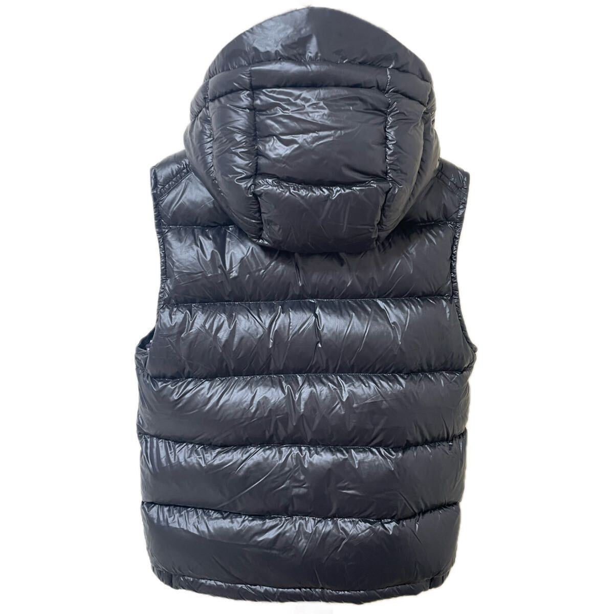 未使用 MONCLER BORMES GILET 5 ブラック ダウンベスト モンクレール フード ダウン ベスト ジャケット モンクレールジャパン 黒_画像2