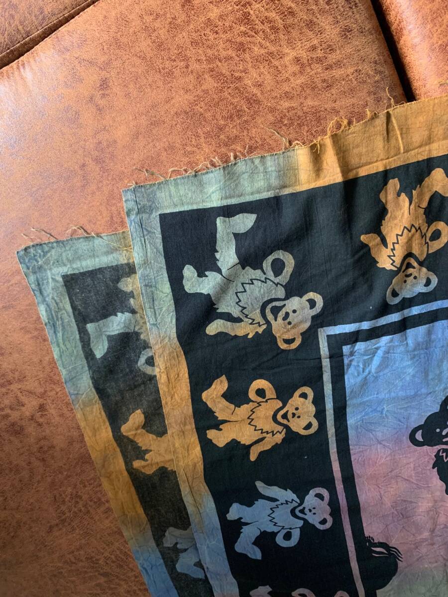 【新品未使用】 新品ビンテージ / Grateful Dead グレイトフル?デッド / Dead Bear / 大型カバー / 染め物 / ベッドカバー 
