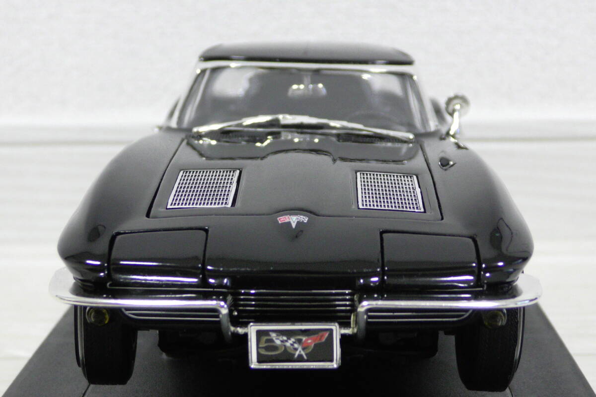 【送料無料】 1/18 コルベット スティングレー ブラック 1968 Corvette Sting Ray アメリカンマッスル_画像3