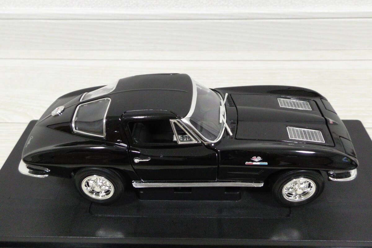 【送料無料】 1/18 コルベット スティングレー ブラック 1968 Corvette Sting Ray アメリカンマッスル_画像9