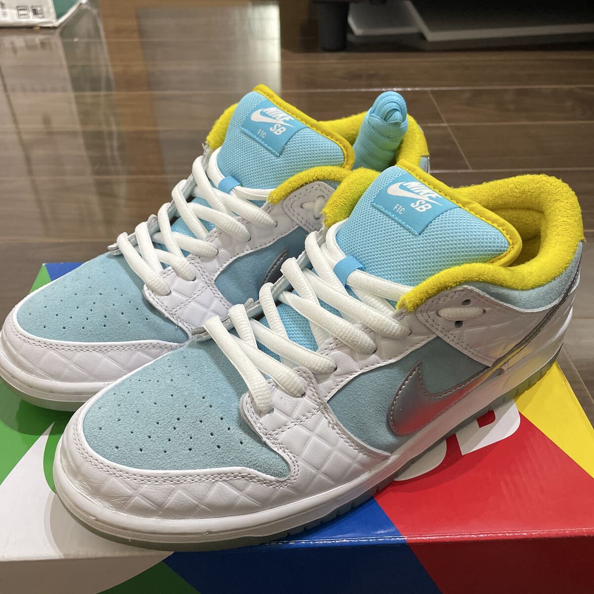 FTC × Nike SB Dunk Low White/Blue ナイキ ダンクSB 銭湯