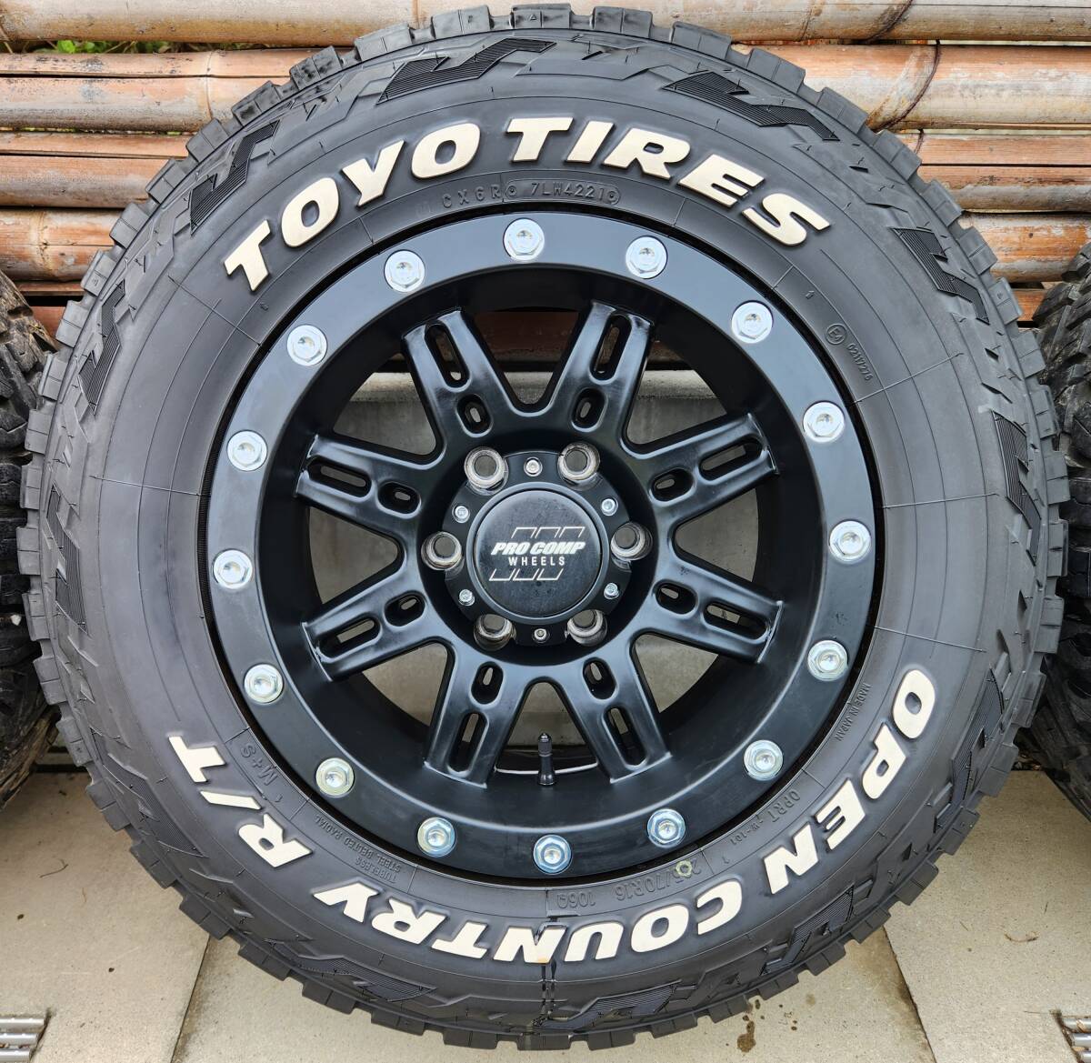 PRO COMP WHEELS 7031 FLAT BLACK TOYO OPEN COUNTRY R/T 235/70R16 21 год производства PCD139.7 6 дыра 8J офсет 0 паз 8~8.5. Pro Comp