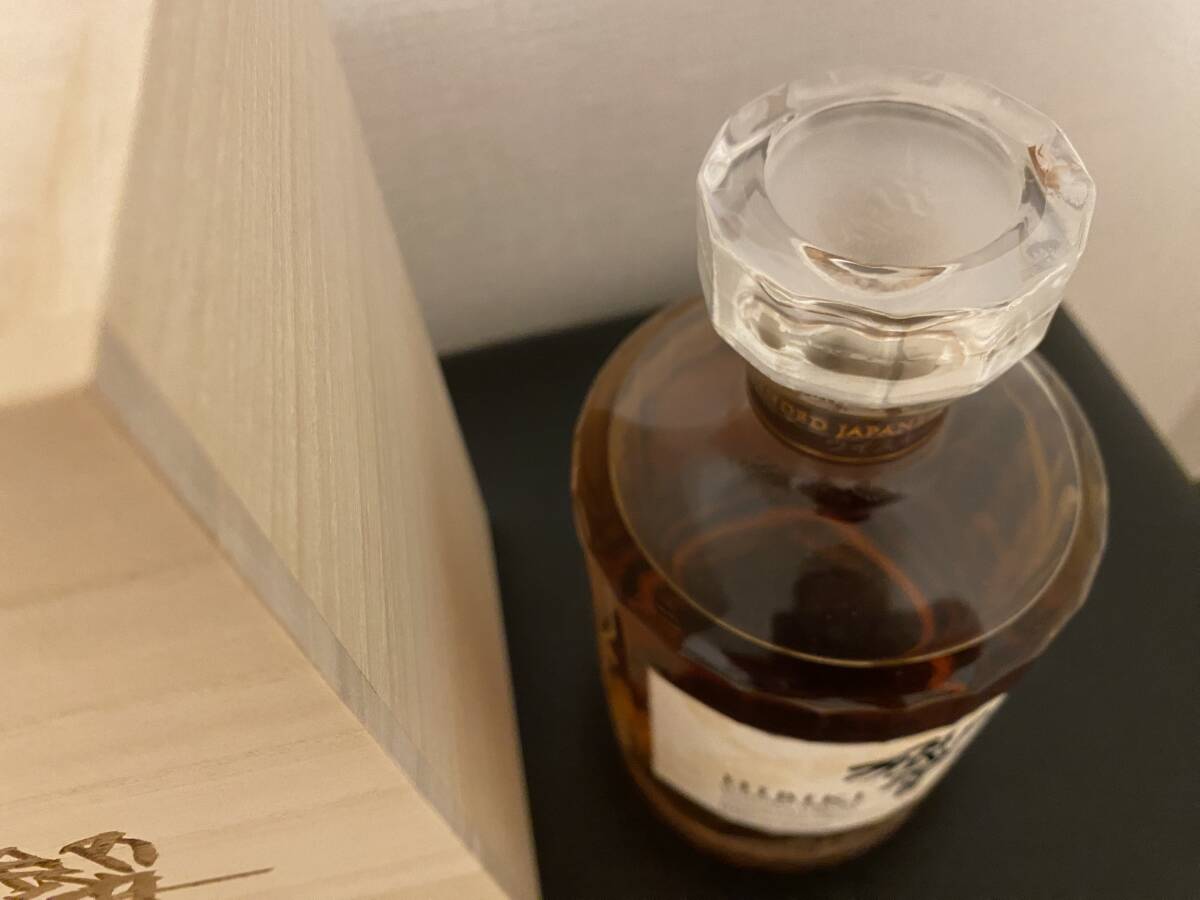 響 サントリー ウイスキー100周年記念 HIBIKI SUNTRY WHISKY 100th ANNIVERSARY BLEND 700ml 箱あり 限定品 希少品 管理番號(hào):YQBB5CRv4XVJ