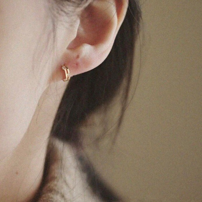 X789 ピアス レディース ゴールド k18 S925 ダイヤ プレゼント_画像2