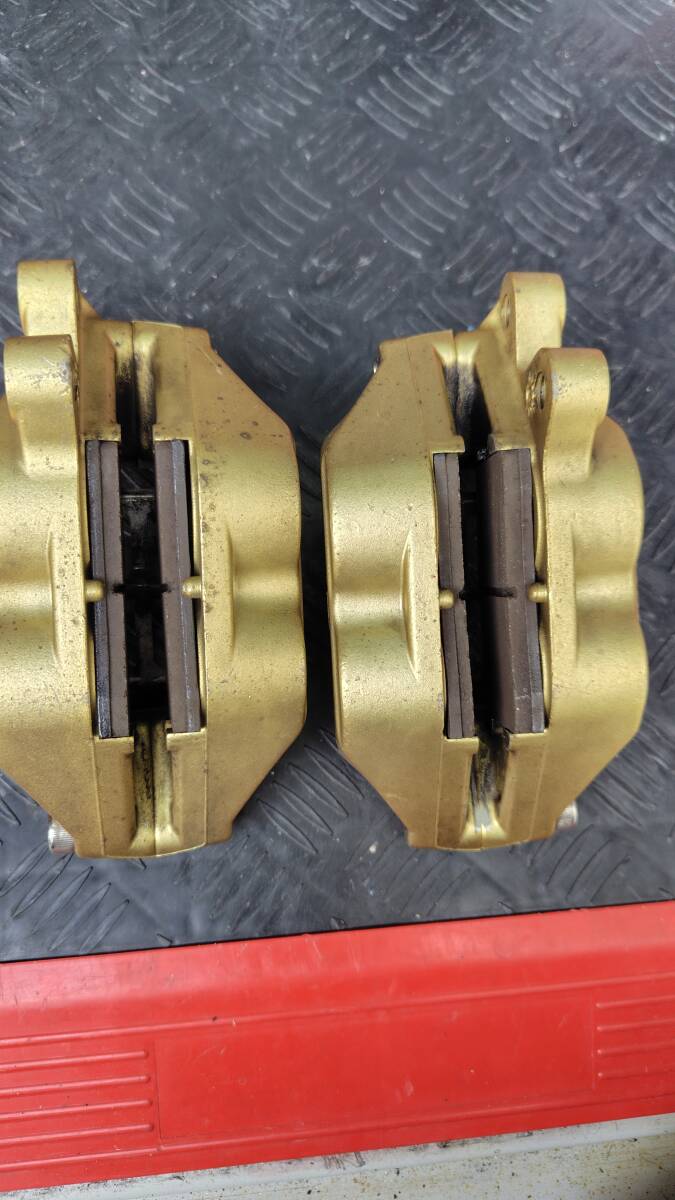 ブレンボ?。触荪氓去悭辚雪`　キャスティング　左右セット