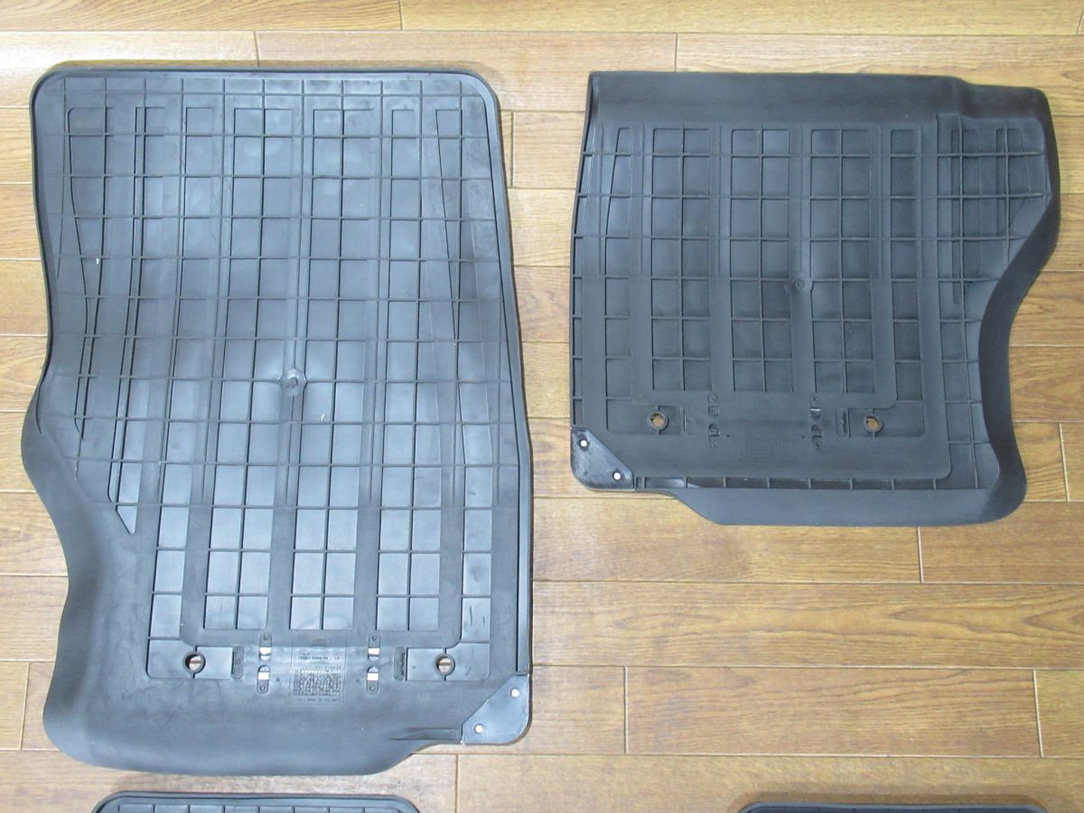 ランドローバーL405レンジローバー純正ラバーフロアマット/フロアマットCK5M-130A88-AA/JK5M-130A88-CA/JK5M-130A88-AA/DK6M-130A88-AA_画像7